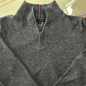 Tommy Hilfiger Men’s Sweater